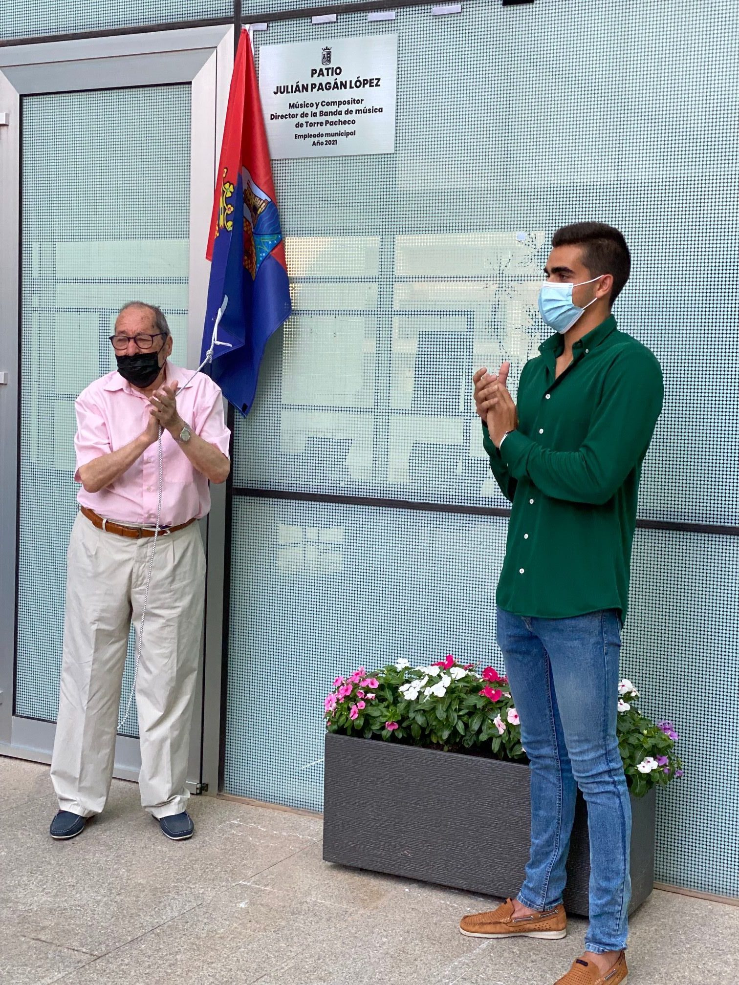 El Ayuntamiento de Torre Pacheco  cuenta con un espacio en homenaje a D. Julián Pagán López.