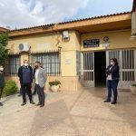 Visita de empresas licitadoras a las obras de rehabilitación del  Centro Cívico de Roldán.