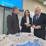 El alcalde y el concejal de Turismo asisten a la presentación del stand de la Región de Murcia en FITUR.