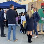 Feria de stands en Torre Pacheco para conmemorar el Día Internacional contra la Discriminación Racial.