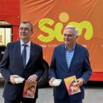 “La sonrisa del melón” llegó ayer a Murcia para anunciar la II Semana Internacional del Melón que se celebra del 1 al 5 de julio en Torre Pacheco.